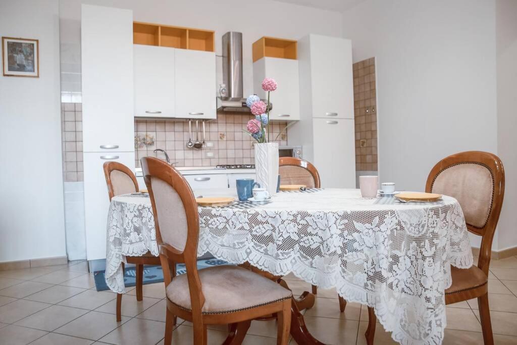 Annabella'S Country House Historic Apartment SantʼAntonio Abate المظهر الخارجي الصورة